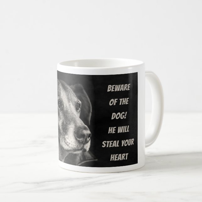Mug Méfiez-vous du chien, photo de l'animal de compagn (Devant droit)