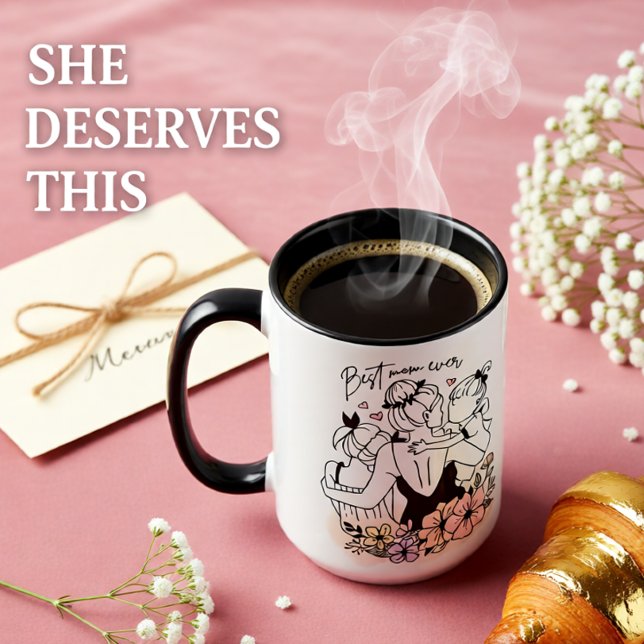 Mug Meilleure maman jamais maman, coutume enfants et f (Best Mom Ever – Hand-Drawn Family with Flowers Mug)