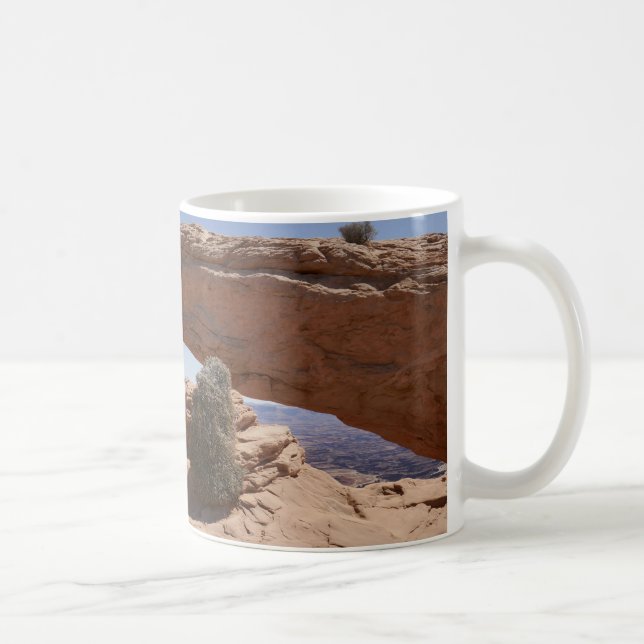 Mug Mesa Arch et Tumbleweed aux Canyonlands (Droite)
