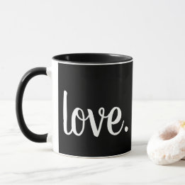 Mug mignon script chic LOVE. |