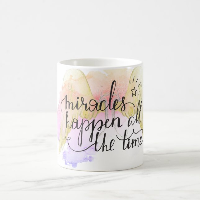 Mug Miracles Happen Angel ailes (Centre)
