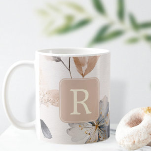Mug Modèle de monogramme de jolie fleur personnalisé