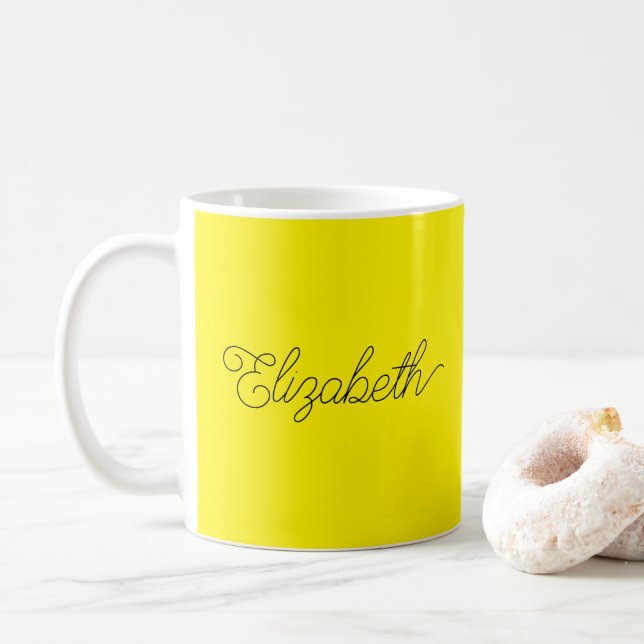 Mug Modèle de typographie Ajouter votre nom Jaune clai (Avec donut)