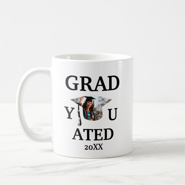 Mug Modèle photo de dégustation de chapeau de graduati (Gauche)