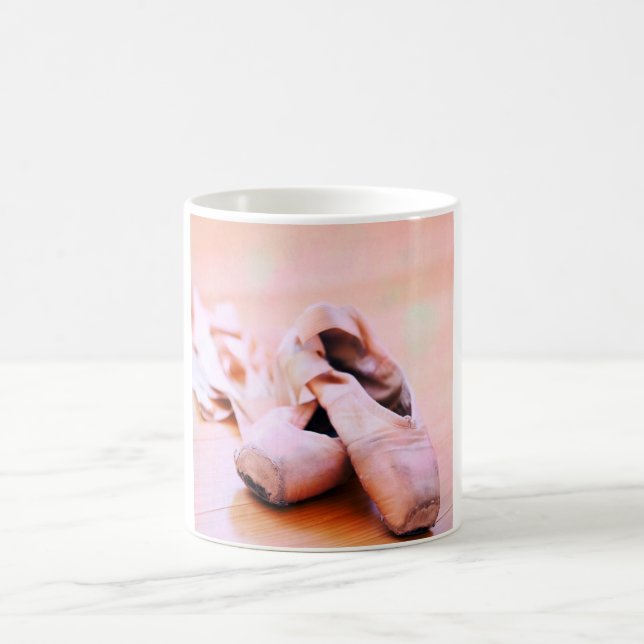 Mug Modèle rose de danse de chaussures de Pointe de (Centre)