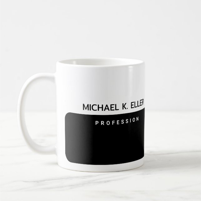 Mug moderne demi-noir demi-blanc à café avec nom (Gauche)