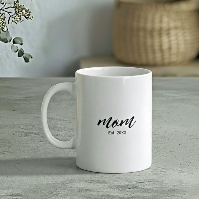 Mug Mom Established New Mom Script Gift (Créateur téléchargé)