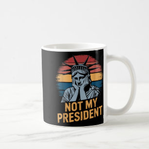 Mug Mon président n'empêche pas Trump de résister à l'