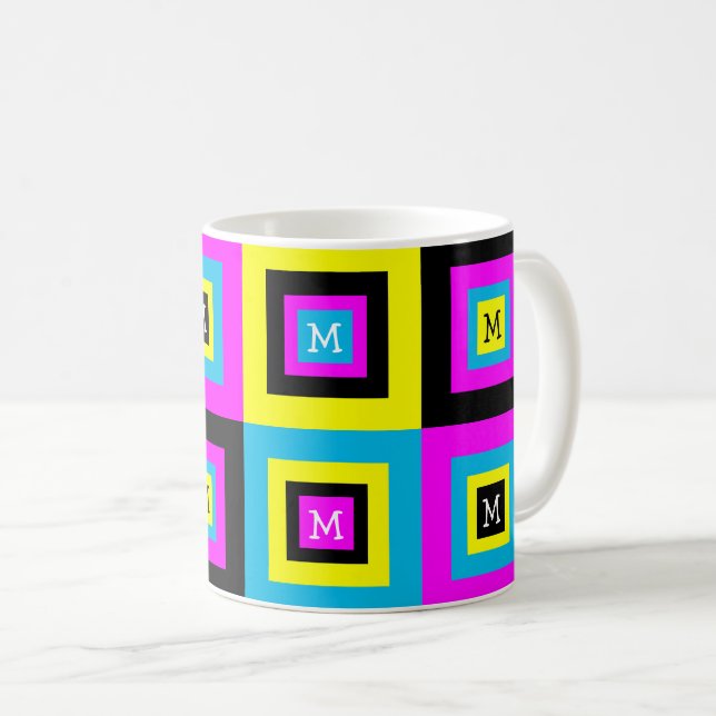 Mug Monogramme Carré du concepteur graphique CMYK (Devant droit)