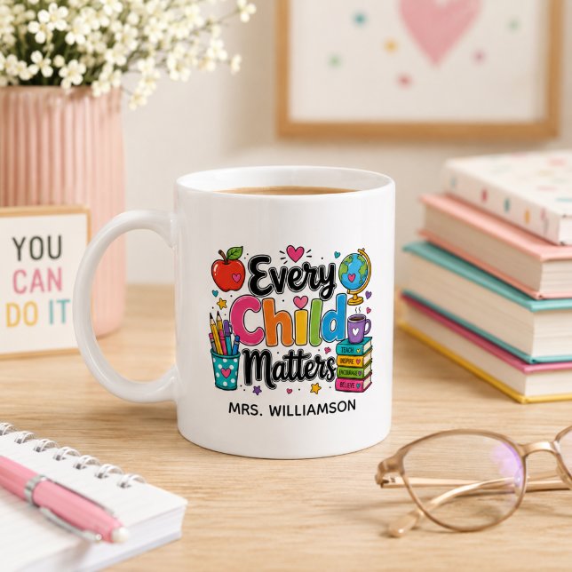 Mug Monogramme Enseignant Every Child Matters  (Créateur téléchargé)