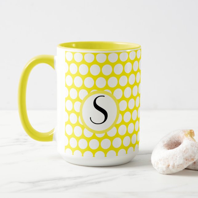 Mug Monogramme initial Pois jaune vif (Avec donut)
