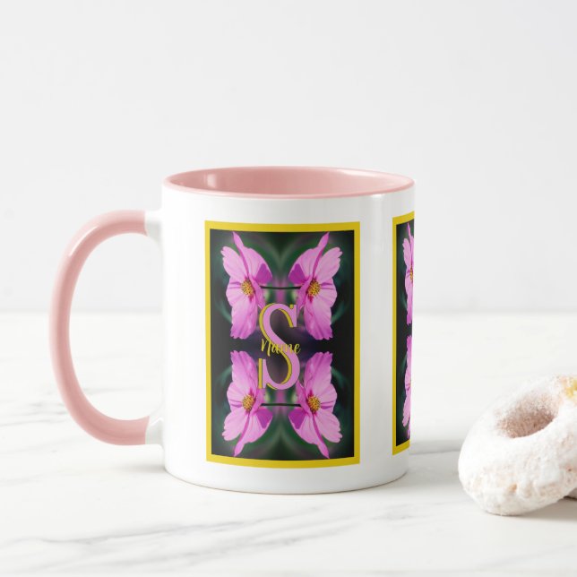 Mug Monogramme personnalisé initial nom Rose Cosmos (Avec donut)