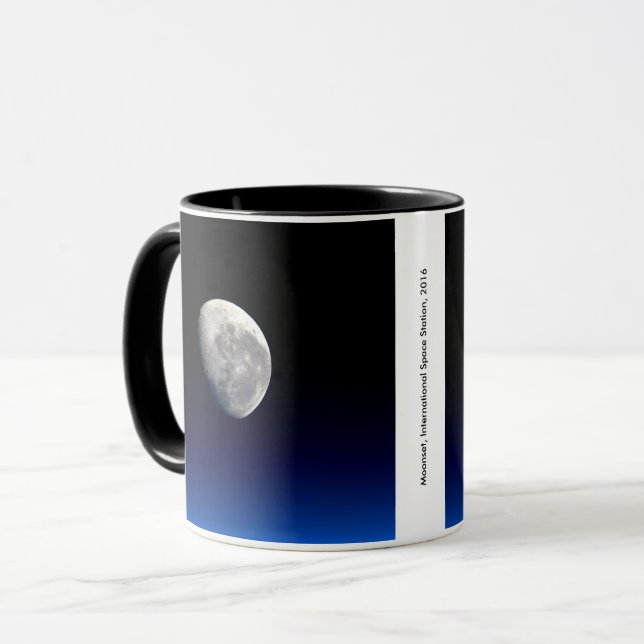 Mug Moonset, Station spatiale internationale, 2016 (Devant gauche)