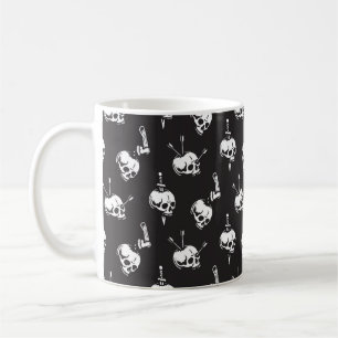 Mug Motif crâne avec armes : Arrière - plan foncé.