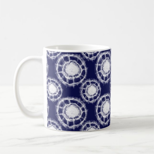 Mug Motif des cercles Shibori bleu et blanc (Gauche)