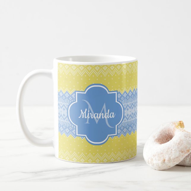 Mug Motif Knit jaune et bleu clair avec Monogramme (Avec donut)