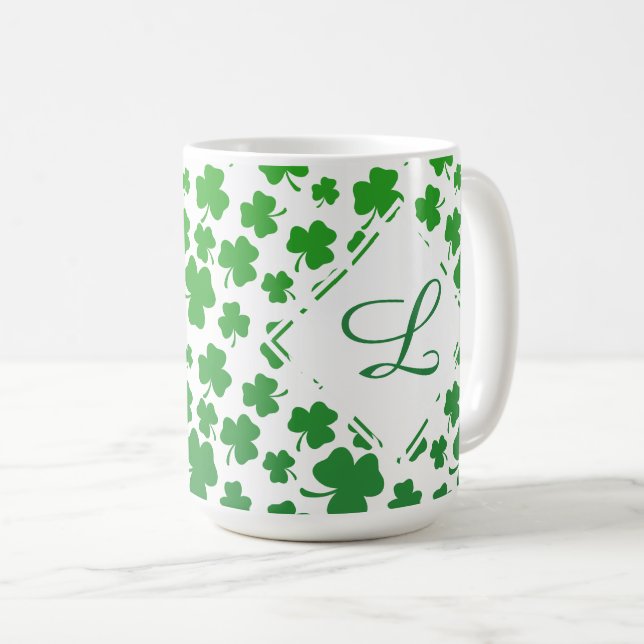 Mug Motif Shamrock 3 feuilles Ombre vert (Devant droit)