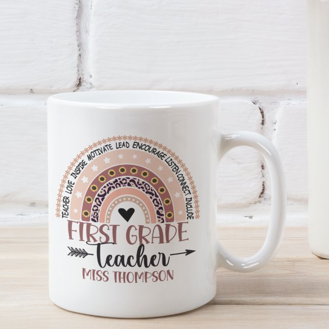 Mug Name of 1st grade teacher, Cute Rainbow (Créateur téléchargé)