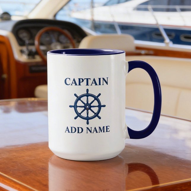 Mug Navires Roue Helm & Capitaine ou Nom du bateau Lar (Créateur téléchargé)