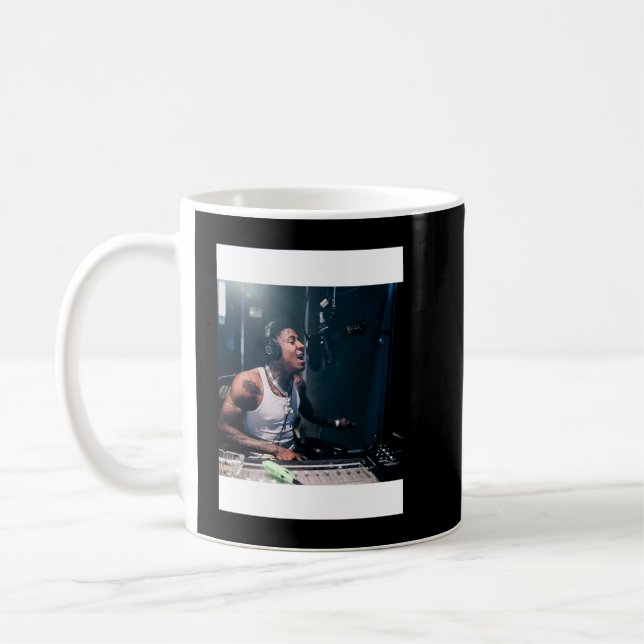 Mug NBA YOUNGBOY Poster imprimé métal tapisserie Class (Gauche)