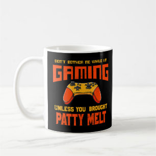 Mug Ne me dérange pas pendant que je joue à Patty Melt