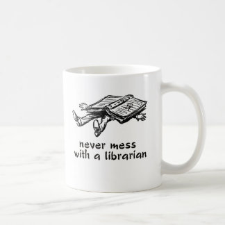 Mug Ne salissez jamais avec un bibliothécaire 2,0