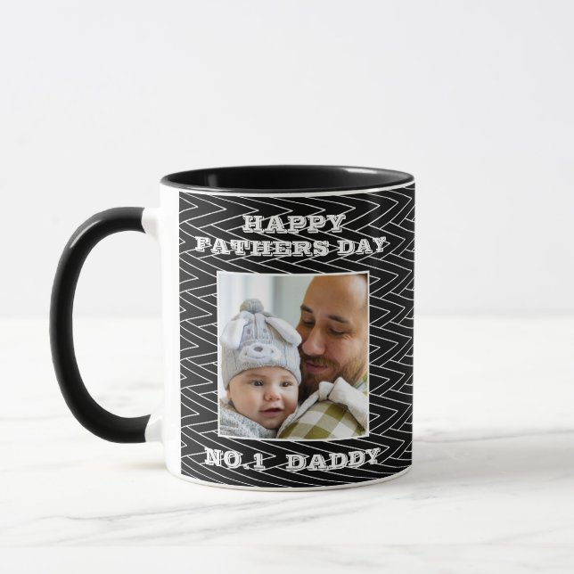 Mug No.1 Daddy Black And White Zig Zag Nom Et Photo (Gauche)