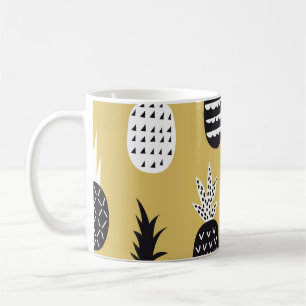 Mug Noir, ananas blanc, arrière - plan jaune