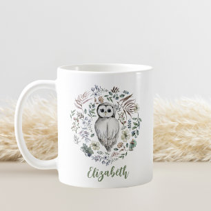 Mug Nom personnalisé de la couronne fleurie de hibou