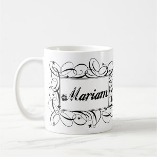 Mug Nommez Mariam dans le cadre élégant d'intérieur