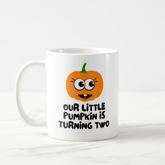 Mug Notre Petit Citrouille Est En Train D'Arriver À De (Gauche)
