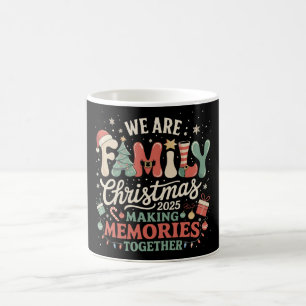 Mug Nous sommes une famille de Noël créant des souveni