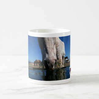 Mug Nous tous devenons assoiffés !