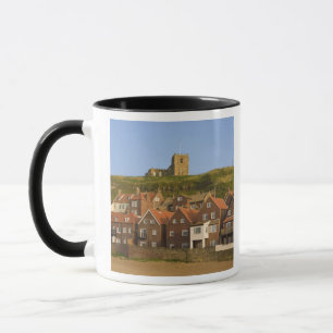 Mug Nouveau logement et église St Margarets, Whitby,