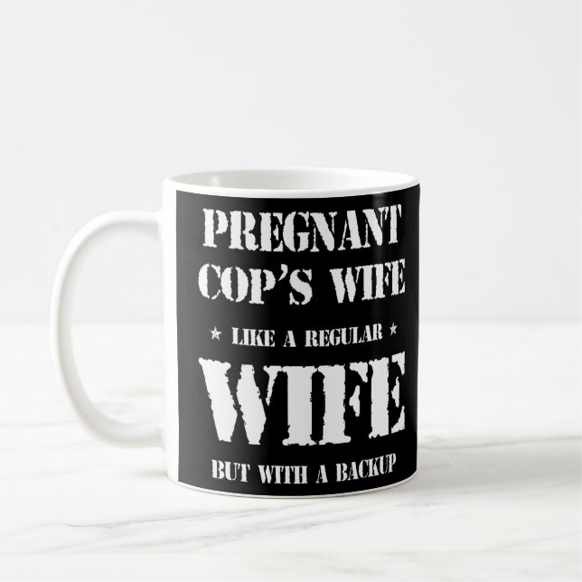 Mug Nouvelle première maman attend maman Backup Cop Po (Gauche)