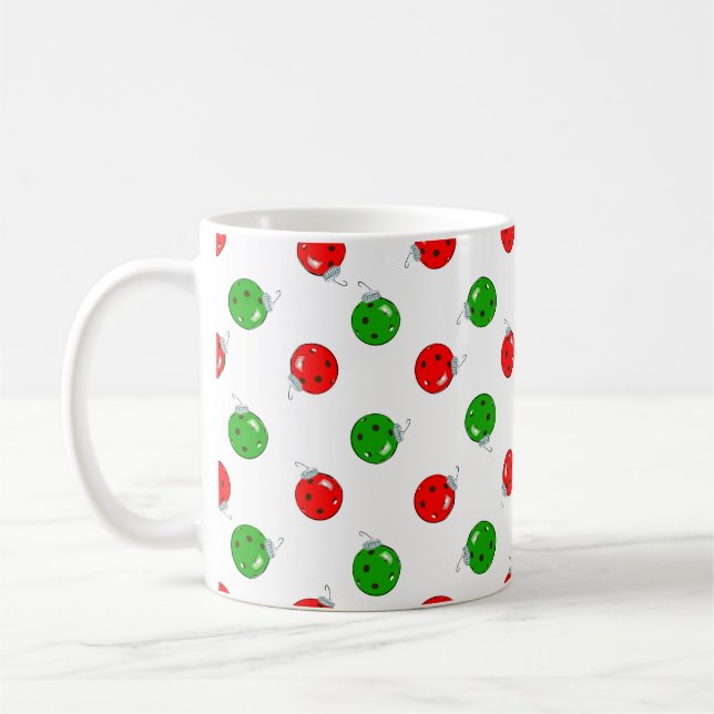 Mug Ornements de Noël de Pickleball Rouge Vert sur Bla (Gauche)