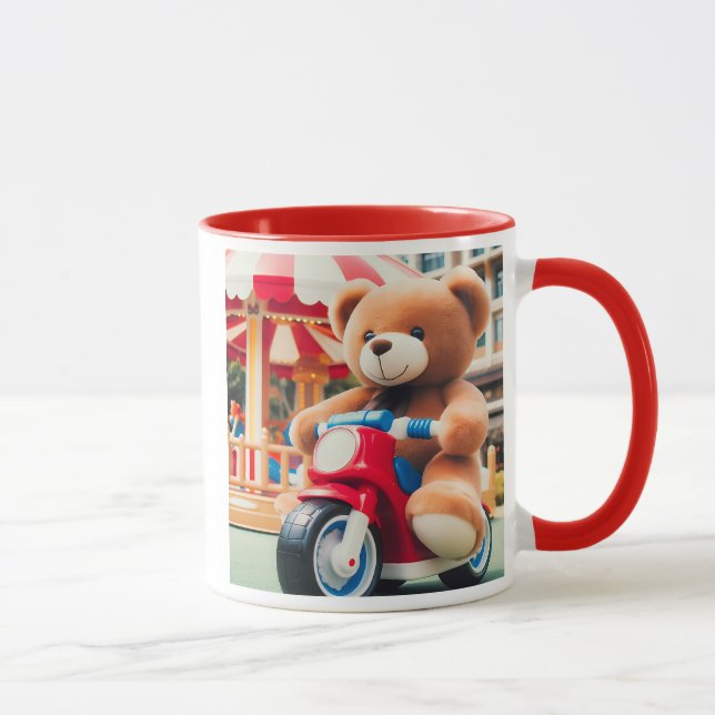 Mug Ours en peluche sur un jouet moto rouge. (Droite)