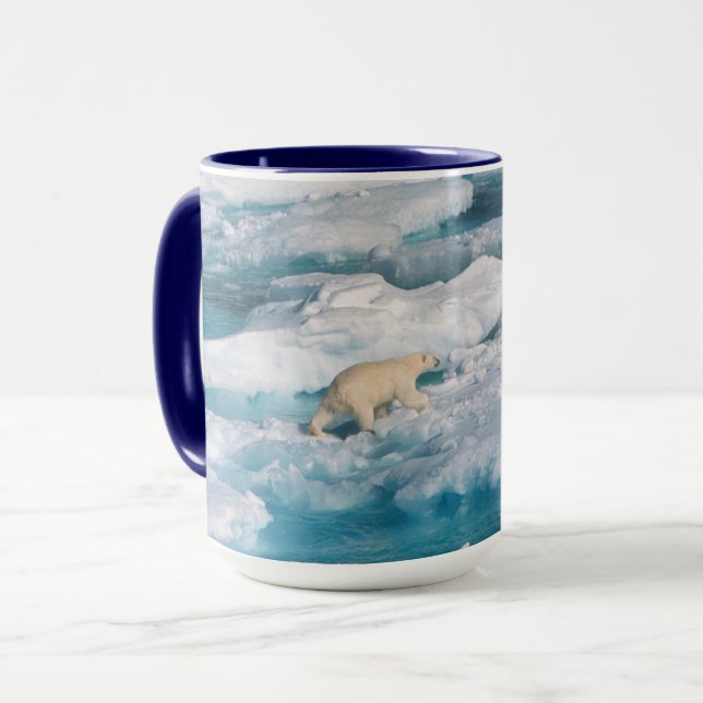 Mug Ours polaire marchant sur la mer (Devant gauche)