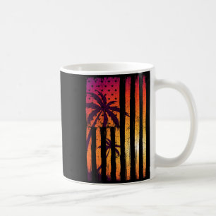 Mug Palmiers du drapeau américain du coucher de soleil
