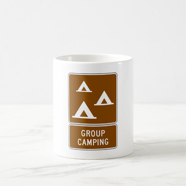 Mug Panneau de camping de groupe (Créateur téléchargé)