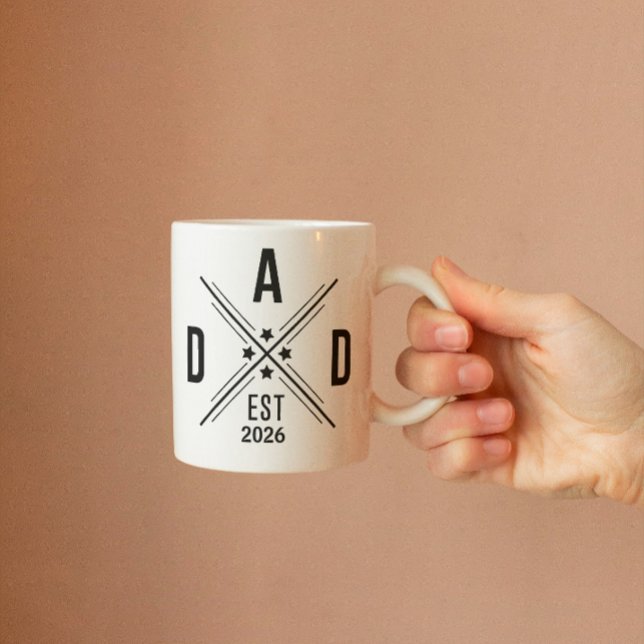 Mug Papa établi Nouveau père Année de création Fier (Dad, Birthday Gift New Dad Proud stylish crossed-line monogram bold letter vintage emblem, parents)