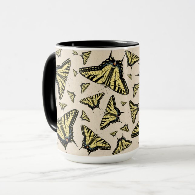 Mug Papillons à queue jaune du sud-ouest partout (Devant gauche)