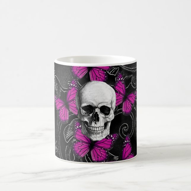 Mug Papillons de crâne et de roses indien d'imaginaire (Centre)