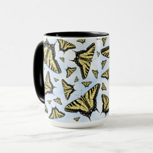 Mug Papillons Swallowtail Jaunes sur Motif Ciel Bleu