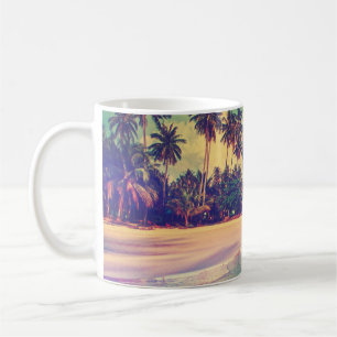 Mug Paradis tropical : mer, hôtel, plage.