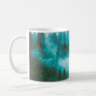 Mug Paysage de montagne bruyant avec forêt de sapins e