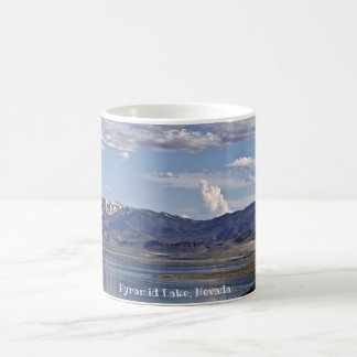 Mug Paysage du lac Pyramid Nevada
