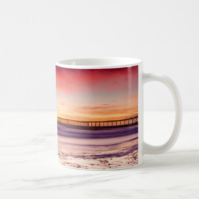 Mug Paysage marin et jetée au coucher du soleil, CA (Droite)
