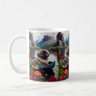 Mug Pekingese sur une pagaie : une aventure Pittoresqu