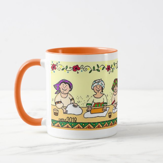 Mug perogies, pyrohy, pierogies, Ukrainien de Varenyky (Gauche)